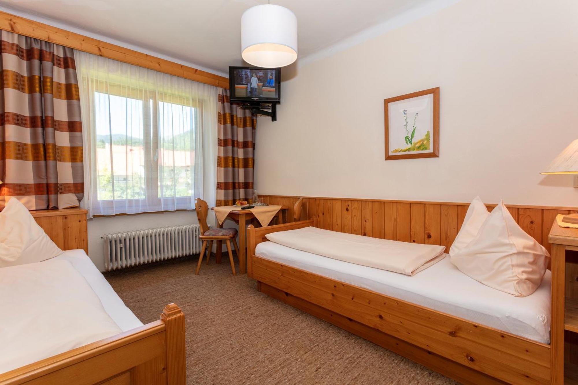 Der Graggober Hotel Oberwoelz Stadt Bagian luar foto